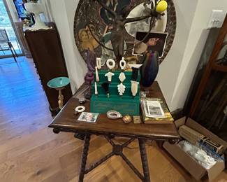 ALADDIN LAMP DISPLAY