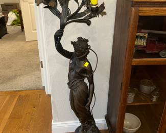 BRONZE LAMP