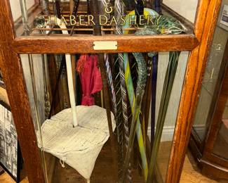 GENERAL STORE UMBRELLA CABINET