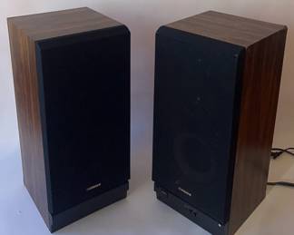 Fisher Stereo Amplifier Speaker Pair