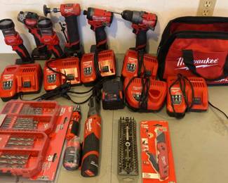 Milwaukee Power Tools
