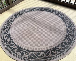 outdoor rug $30