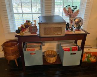 Accent table 