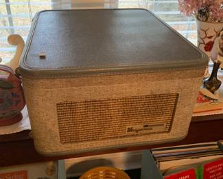 Record player 