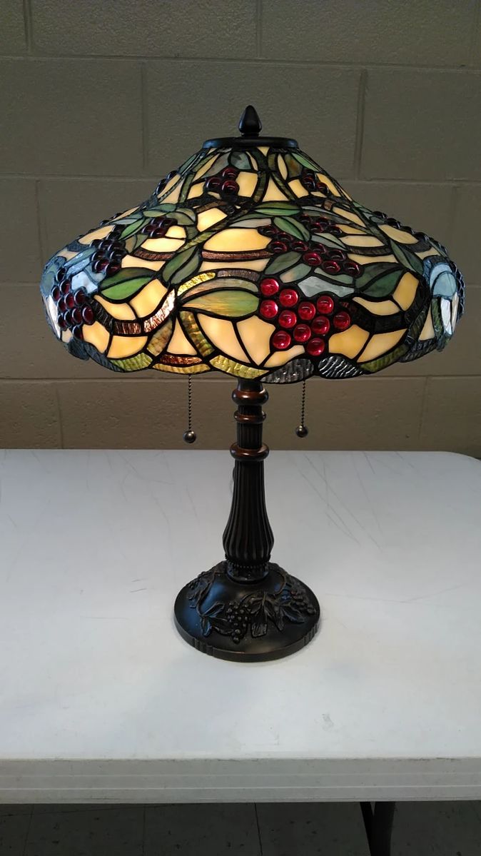 Beautiful leaded glass table lamp
