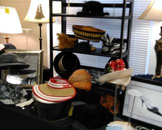 Beautiful table lamps for your home and wonderful hats (Easter is around the corner)!