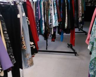 Women's gently (and some new with original tags) clothing