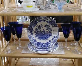 Spode plates (Lady at the well), cobalt blue stemware