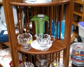 Mid Century Modern tea/drink set, art glass vase, depression glass sherbets