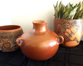 Aztec Pots And Jug