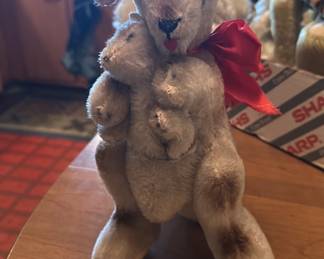 CAP 68EB4005FCEB424E8EE558A4BA47FC90  