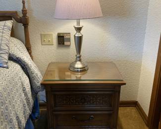 United Furniture Company Bedroom Set