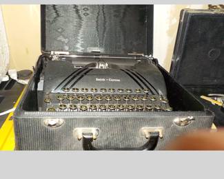Antique Typewriter