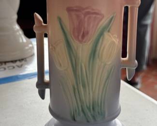 Hull vase