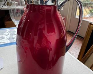 Insulated pitcher