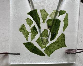 Posey vase tile