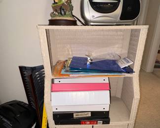 Wicker shelf
