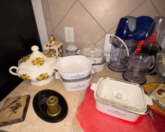 cornflower blue casseroles, Ninja blender