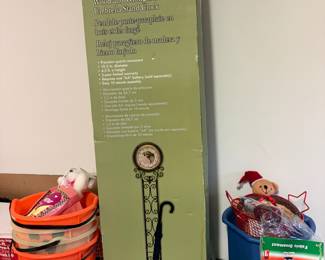Wood and iron Umbrella Clock stand