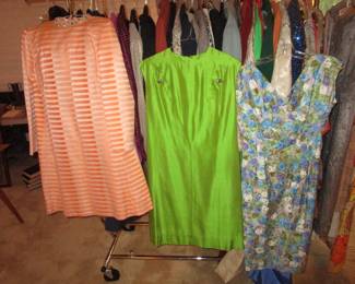 Large amount of vintage clothing