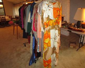 Large amount of vintage clothing