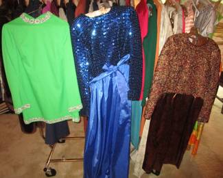 Large amount of vintage clothing