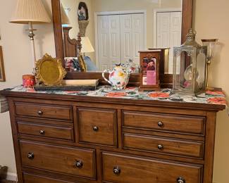 Dresser w/ mirror sold as set. $1200