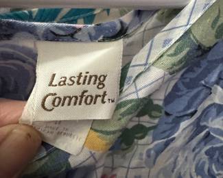 Lasting comfort cotton snap front lounger