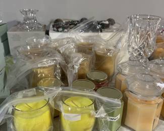 party lite jar candles.. loads and loads of them