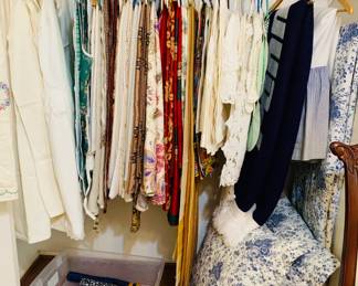 Misc. Linens / Tablecloths