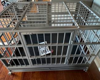 Extra large metal dog crate