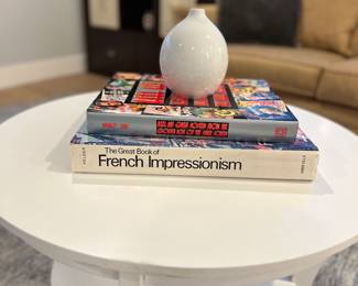 Round Coffee Table & Books