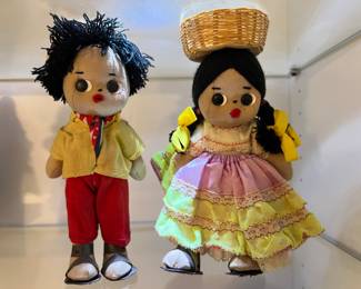 Souvenir Dolls