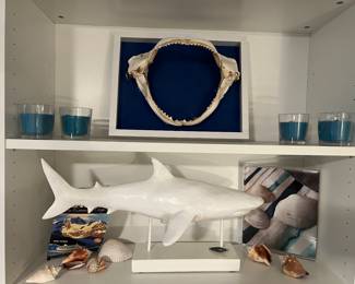 Shark Statue, Shark Jaw