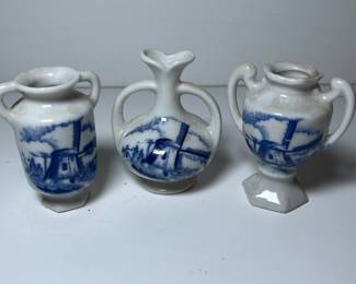 Miniature bud vases - made in Japan