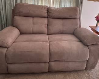 loveseat