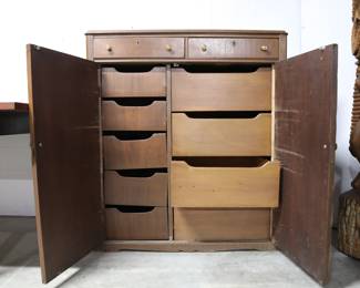 Art Deco chest of drawers