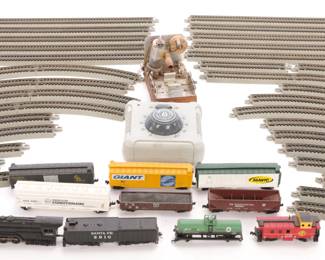 Bachmann N scale train set