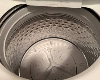 #62 Maytag washer BRAVOS $150