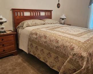 Full modern queen bedroom set includes headboard, dresser and mirror, 2 night stands, box spring and mattress.