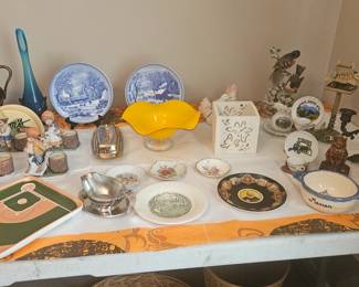 Various decorative items, some vintage from Europe, and including Currier and Ives, Spode, and Anchor Hocking pieces.