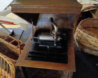 WORKING Cylinder Phonograph