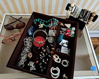 CHICOS AND OTHER COSTUME JEWELRY, EYEGLASSES