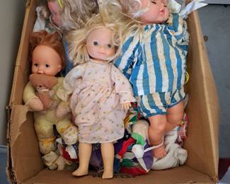 OLD DOLLS AND CLOTHING