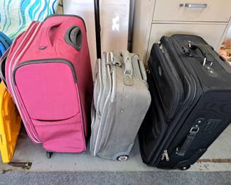 LUGGAGE ON WHEELS