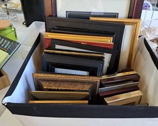 PICTURE FRAMES