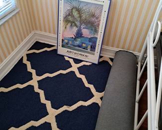 AREA RUG, TROPICAL THEME PRINT