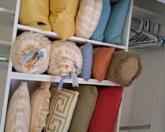 NICE SELECTION OF DECORATIVE PILLOWS, CLOTHING HANGERS