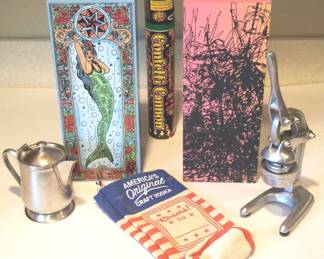 Colorful Liquor Boxes And Manual Cotrus Juicer