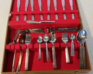 Nakazato Japan Flatware